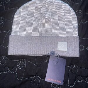 Louis Vuitton Light Gray and White Checkered Beanie